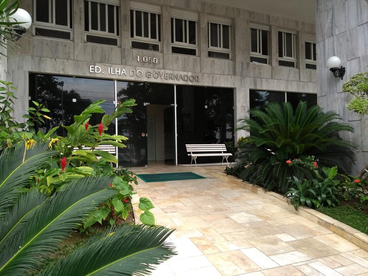 Apto Frente A Praia Das Pitangueiras - Centro Guaruja Luaran gambar